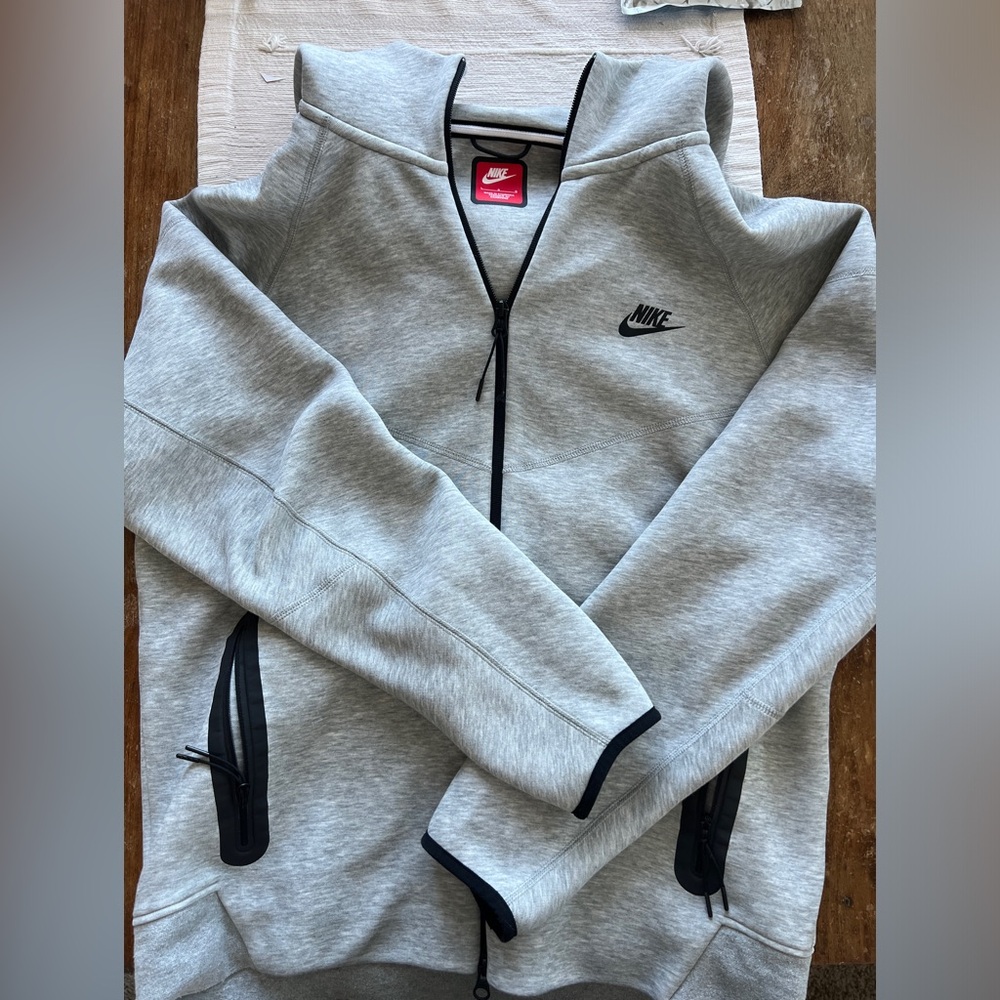 Men’s Nike Tech Fleece jacket